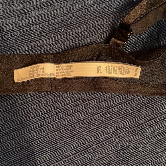 NWOT Victorias Secret 38D Star Pattern Push up bra adj straps with crossback - Picture 5 of 9